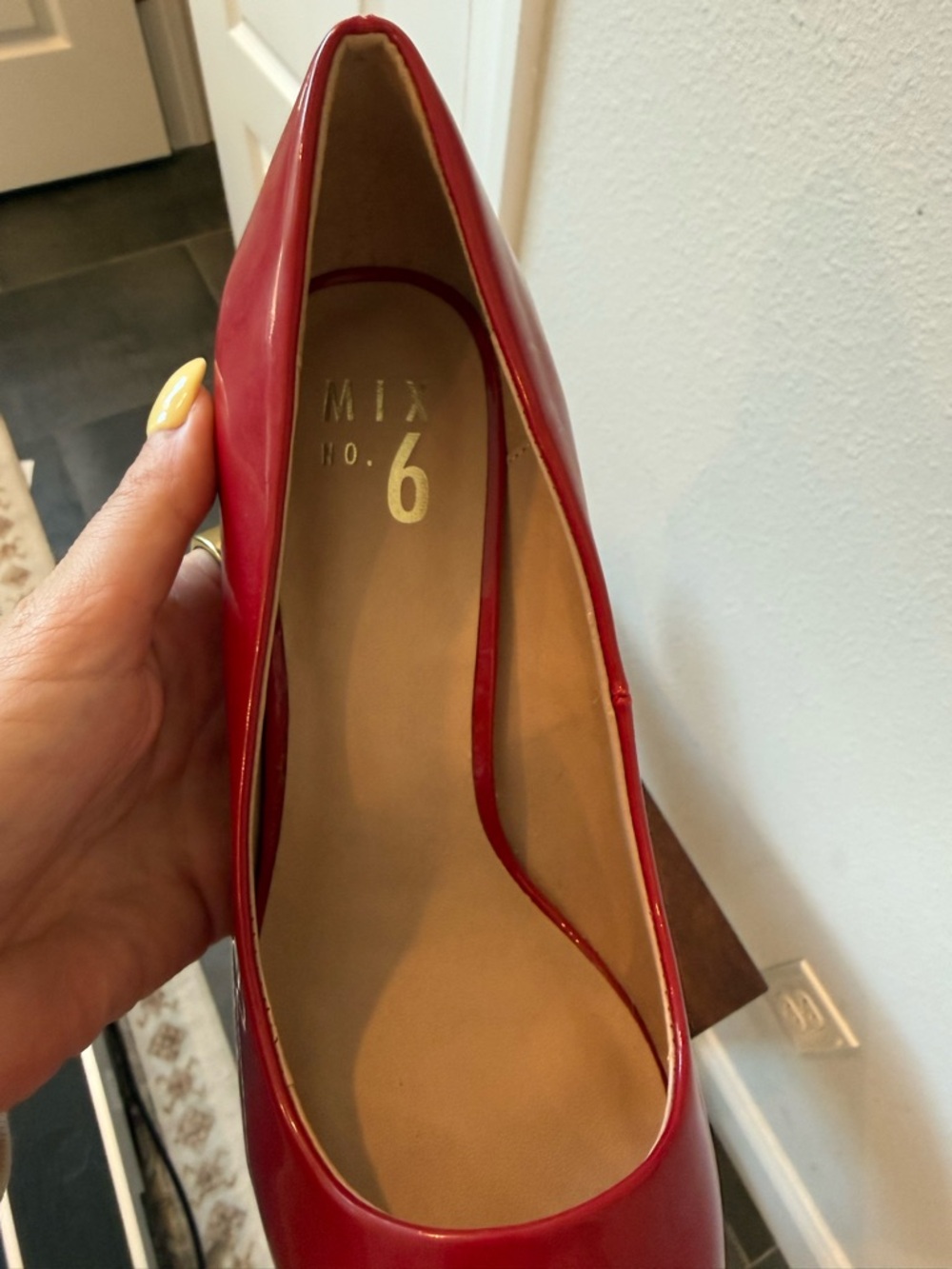 Mix No. 6 Red Patent Leather Pointed-Toe High Heels - Picture 2 of 3
